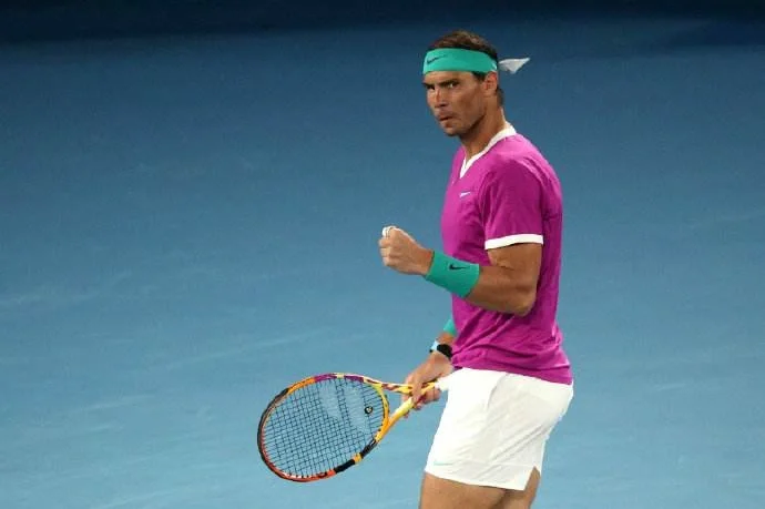 纳达尔迎来五赛季出色发挥，FPX观众热烈欢呼！